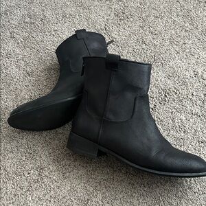 Nine West Black Back-Zip Ankle Boots